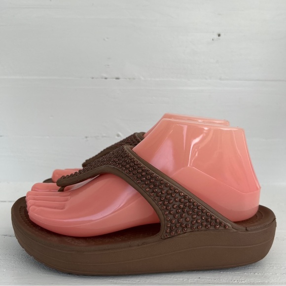 CROCS Shoes - CROCS Brown Women's 8 Studded Flip Flops Sandals Summer Casual Sloane Diamante